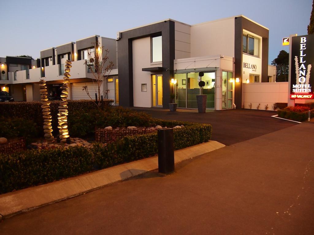 Bellano Motel Suites Christchurch Exteriör bild The entrance to the hotel